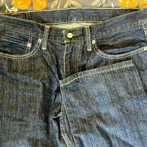 Never work 514 Levi’s